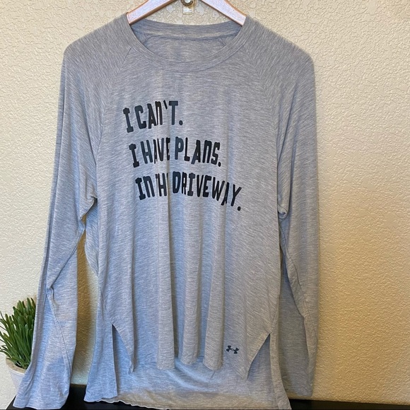 Under Armour Tops - Under Armour long sleeve active wear athletic shirt basketball split back